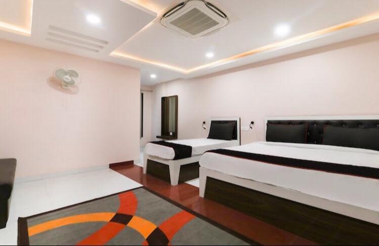 Collection O The Leaf Paradise Lucknow Exterior photo