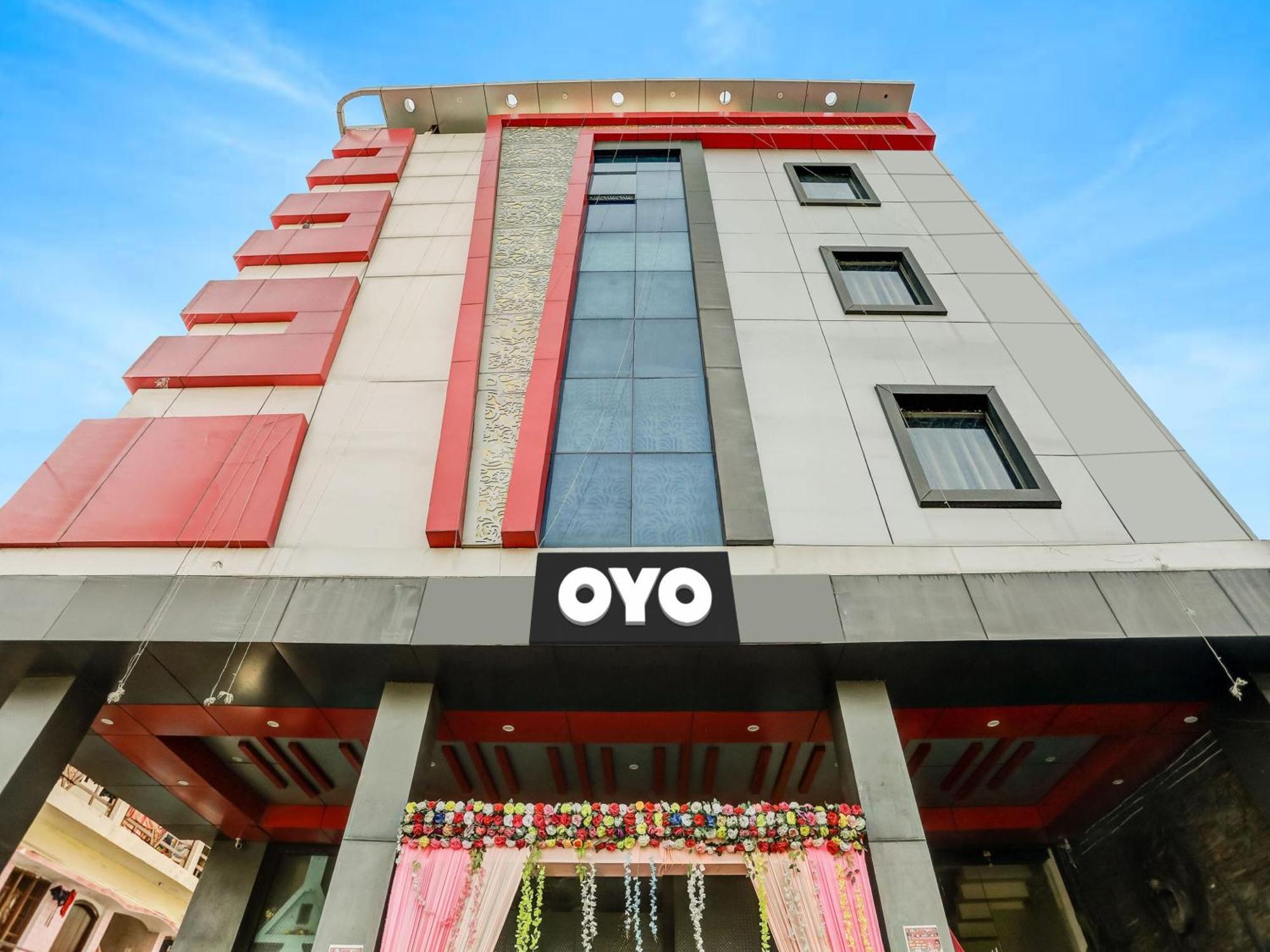 Collection O The Leaf Paradise Lucknow Exterior photo